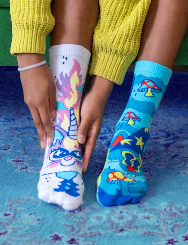 Abra & Catabra Magical Cats Non-Slip Gripper Socks for Kids - Untamed Post